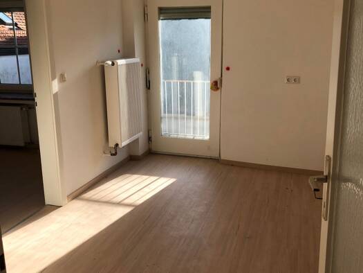 Wohnung zur Miete 850 € 3 Zimmer 90 m² Geschoss 2/3 frei ab 01.05.2026 Mühldorf Mühldorf a.Inn 84453