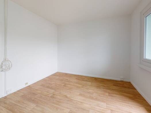 Wohnung zur Miete 352 € 2 Zimmer 50,2 m² 6. Geschoss Aalweg 12 Heide Nord West 06120