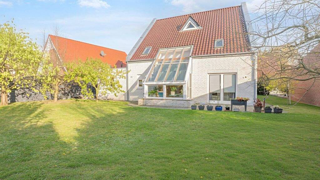 Einfamilienhaus zum Kauf 389.000 € 6,5 Zimmer 180 m² 615 m² Grundstück Hengelage Quakenbrück 49610