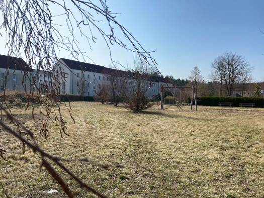 Wohnung zur Miete 323 € 3 Zimmer 66 m² 1. Geschoss Hauptstraße 6a Groß Schacksdorf 03149