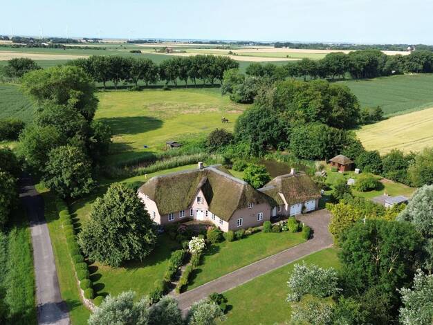 Einfamilienhaus zum Kauf 1.349.000 € 6 Zimmer 322 m² 19.967 m² Grundstück Emmelsbüll-Horsbüll Emmelsbüll-Horsbüll 25924