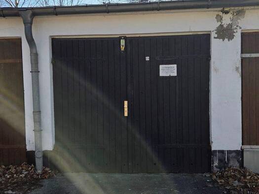 Garage zur Miete provisionsfrei 95 € Paulusviertel Halle (Saale) 06114