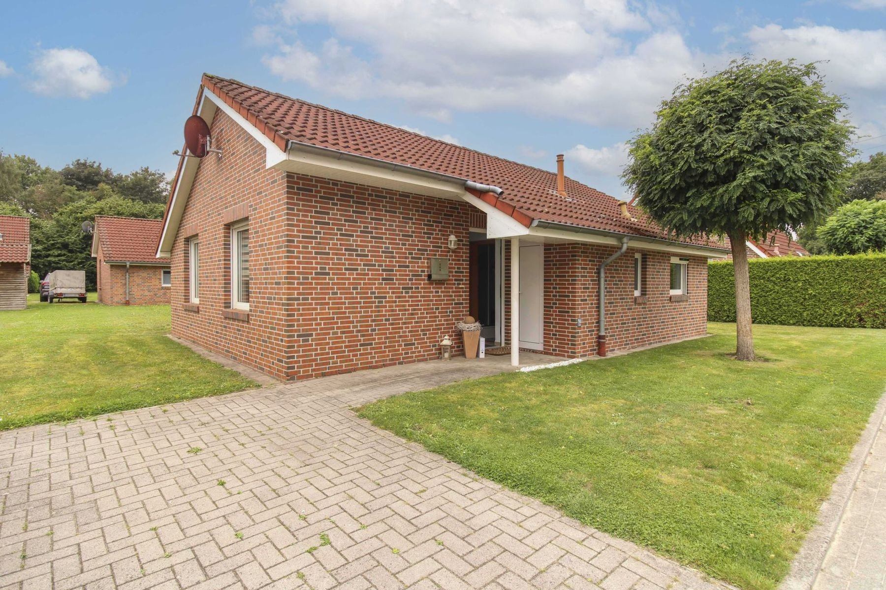 Immobilie zum Kauf als Kapitalanlage geeignet 249.000 € 3 Zimmer 61,5 m²<br/>Fläche 315,1 m²<br/>Grundstück Papenburg - Untenende Papenburg 26871