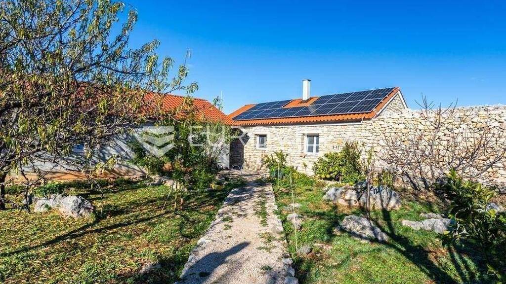 Land-/Forstwirtschaft zum Kauf 1.150.000 € Zatonskih branitelja Sibenik