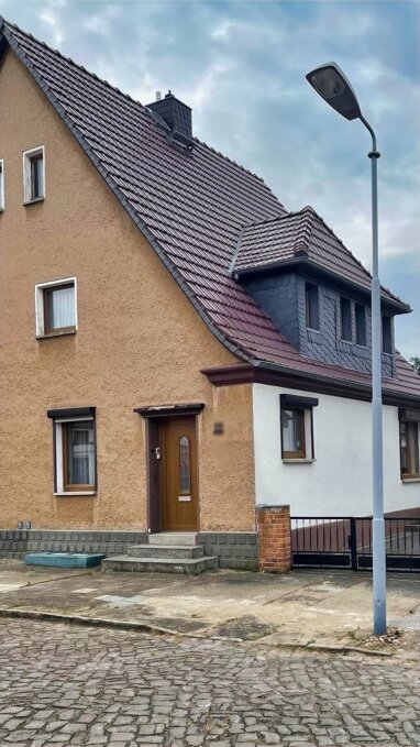Doppelhaushälfte zum Kauf 95.000 € 3 Zimmer 90 m² 304 m² Grundstück Bernburg Bernburg 06406