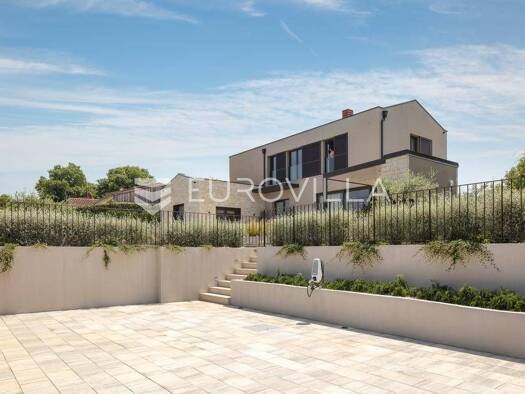 Villa zum Kauf - Erstbezug 1.400.000 € 3 Zimmer 183,3 m² Gradina Vrsar 52450