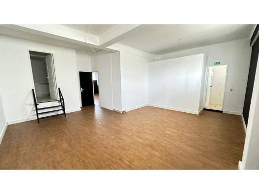 Haus zum Kauf 90.000 € 3 Zimmer 90 m² 90 m² Grundstück Rio Maior