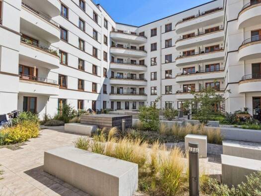 Wohnung zur Miete 1.564 € 2 Zimmer 63,3 m² 3. Geschoss Schwedter Straße 236 Mitte Berlin 10435