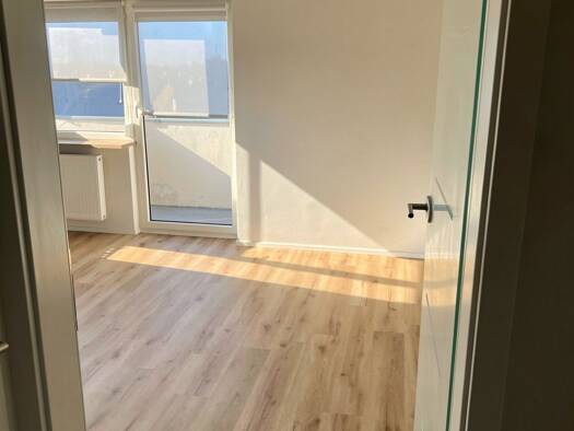 Studio zum Kauf provisionsfrei 149.000 € 1 Zimmer 30 m² Geschoss 3/4 Friedensstraße 9 a Unterhaunstadt Ingolstadt 85055