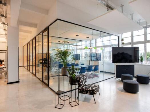 Büro zur Miete provisionsfrei 12.000 € 4 Zimmer 300 m² Bürofläche Kreuzberg Berlin 10997