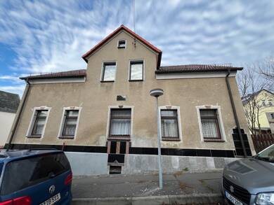 Haus zum Kauf 90.000 € 160 m² 430 m² Grundstück Mittelstraße 3 Wilkau-Haßlau Wilkau-Haßlau 08112