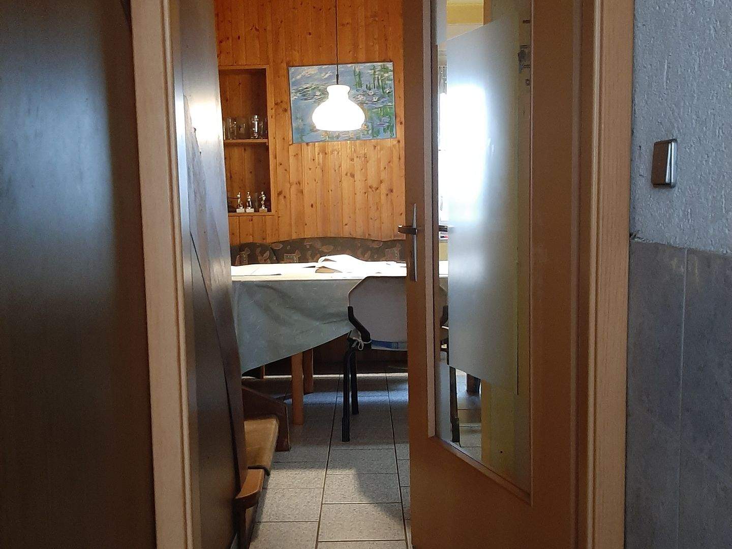 Immobilie in Pirmasens - Einfamilienreihenhaus mit kleiner Terrasse in zentraler Lage - Bild 2