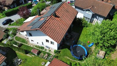 Einfamilienhaus zum Kauf 410.000 € 8 Zimmer 161 m² 655 m² Grundstück Tiefenbach Tiefenbach 94133