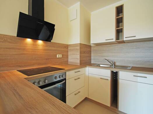 Wohnung zur Miete 570 € 2 Zimmer 56 m² Geschoss 1/5 frei ab 01.11.2026 Zwinglistraße 42 Gruna Ortsamtsbereich Blasewitz 01277
