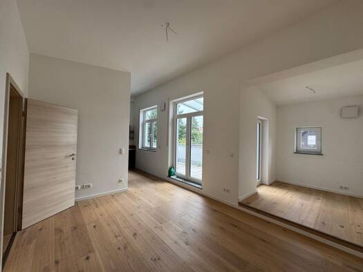 Wohnung zum Kauf 299.900 € 3 Zimmer 75 m² 2. Geschoss frei ab sofort Beethovenstrasse 3 Burglengenfeld 93133