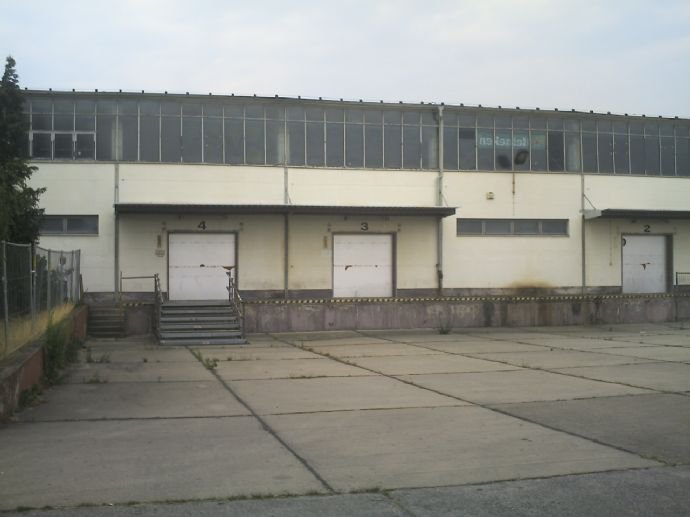 Halle/Industriefläche zur Miete 3.100 m²<br/>Lagerfläche Straße B Wohnkomplex VI Hoyerswerda 02977