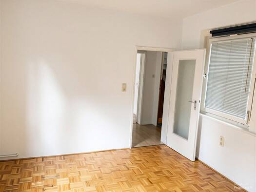 Wohnung zur Miete 360 € 1 Zimmer 35 m² 1. Geschoss frei ab 01.09.2026 Coburg Coburg 96450