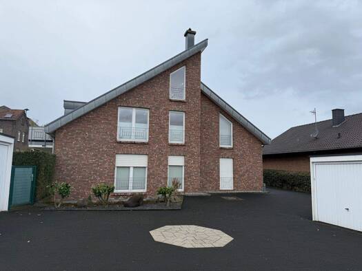 Maisonette zur Miete 1.050 € 3,5 Zimmer 87 m² 1. Geschoss frei ab 15.05.2026 St.-Georg-Straße 7 Widdig Bornheim 53332