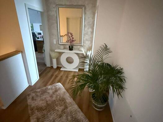 Einfamilienhaus zum Kauf provisionsfrei 799.000 € 5 Zimmer 147 m² 527 m² Grundstück frei ab sofort Traunreut 83301