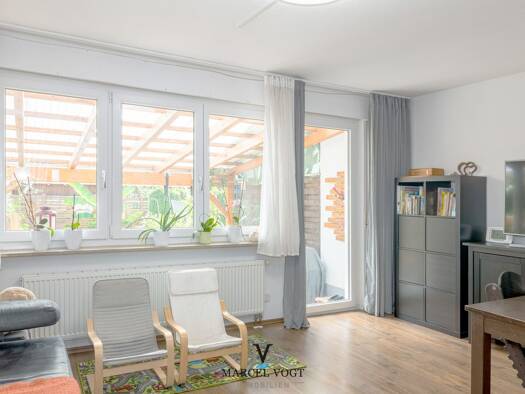 Reihenmittelhaus zum Kauf 389.000 € 4,5 Zimmer 196 m² Grundstück Oberensingen Nürtingen 72622