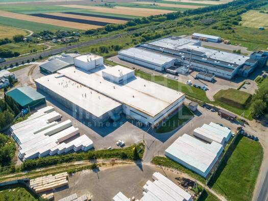 Lagerhalle zur Miete provisionsfrei 2.800 m² Lagerfläche teilbar ab 2.800 m² Grimlinghausen Neuss 41468