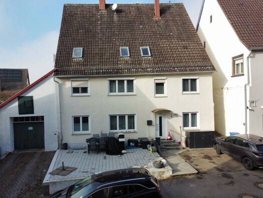 Einfamilienhaus zur Miete 1.500 € 8 Zimmer 200 m² 212 m² Grundstück frei ab sofort Riedlingen 88499