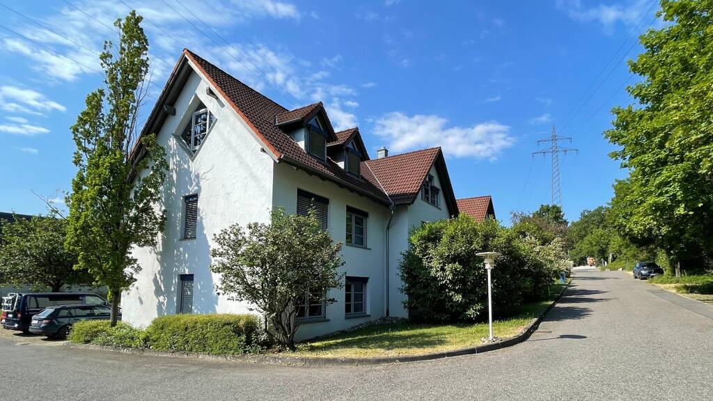 Bürogebäude zur Miete provisionsfrei 9.900 € 14 Zimmer 1.115 m² Bürofläche teilbar von 454 m² bis 1.115 m² Täleswiesenstraße 7 Jettenburg Reutlingen 72770