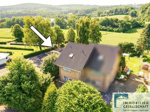 Doppelhaushälfte zur Miete 870 € 5 Zimmer 102,5 m² 470 m² Grundstück frei ab 01.11.2026 Breitscheidt Breitscheidt 57539