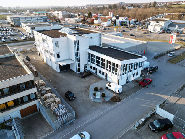Bürogebäude zum Kauf als Kapitalanlage geeignet 1.650.000 € 1.575 m² 1.799 m² Grundstück Eislingen Eislingen/Fils 73054