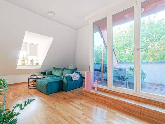 Wohnung zum Kauf 319.000 € 2 Zimmer 70 m² 4. Geschoss Karlshorst Berlin 10318