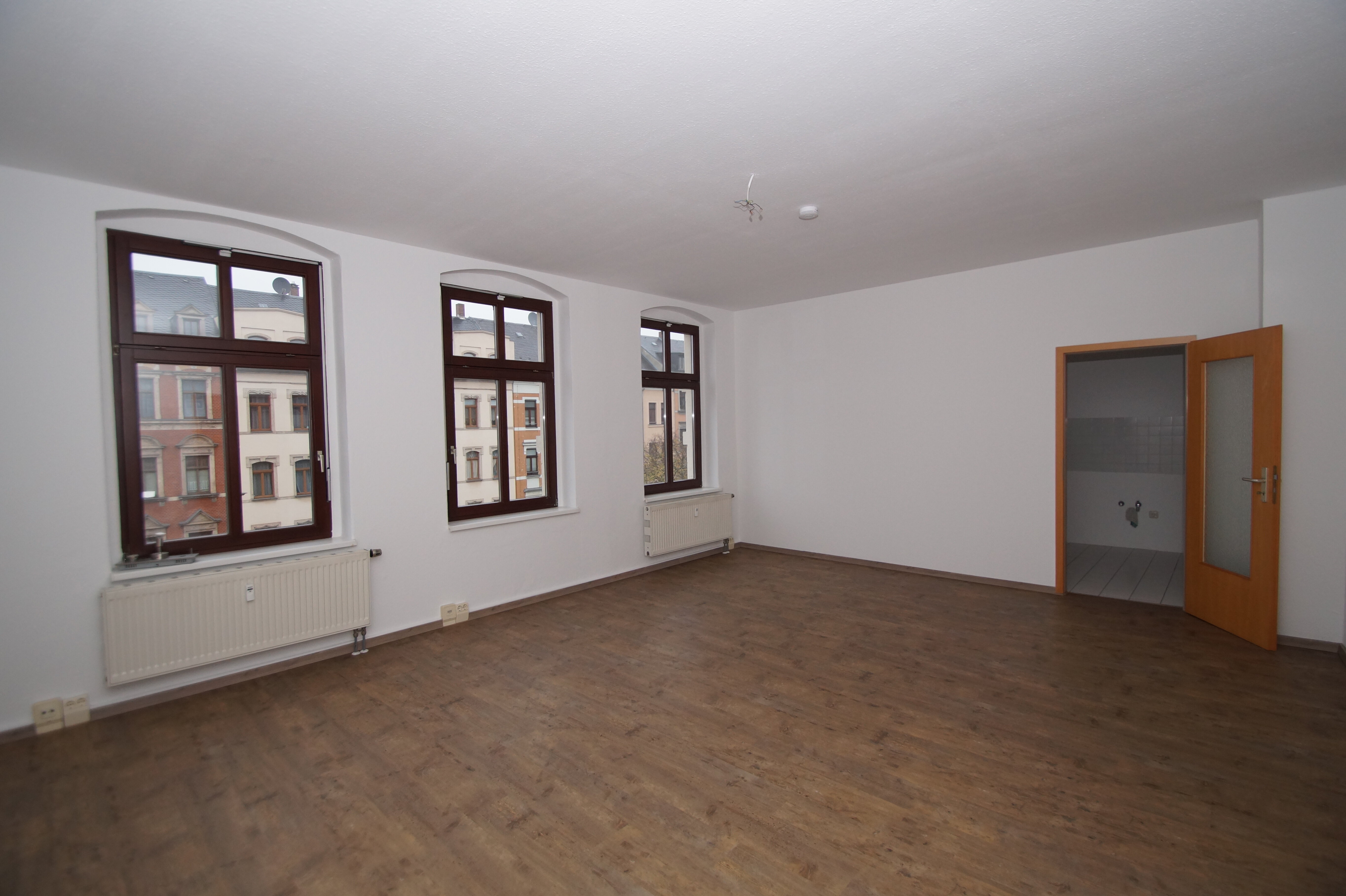 Wohnung zur Miete 250 € 2 Zimmer 65,4 m²<br/>Wohnfläche 3.<br/>Geschoss Müllerstraße 13 Schloßchemnitz 021 Chemnitz 09113