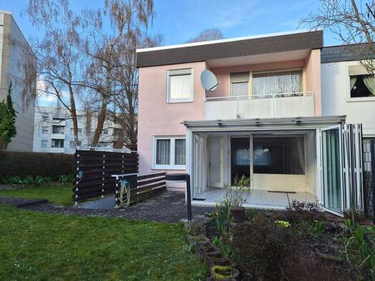 Einfamilienhaus zum Kauf 585.000 € 4 Zimmer 106 m² 304 m² Grundstück frei ab sofort Schwalbach 65824