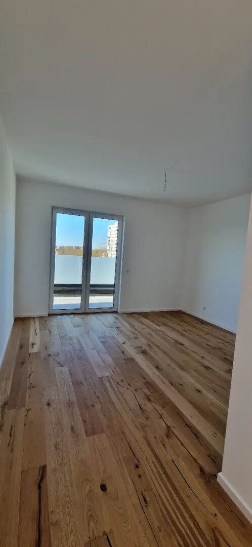 Wohnung zur Miete 700 € 4 Zimmer 165 m²<br/>Wohnfläche ab sofort<br/>Verfügbarkeit Weetzener Landstraße Hemmingen - Westerfeld Hemmingen 30966