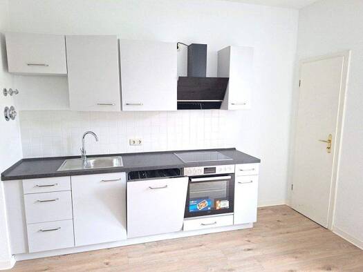 Wohnung zur Miete 405 € 2 Zimmer 54 m² 2. Geschoss frei ab sofort Schloßchemnitz Chemnitz 09113