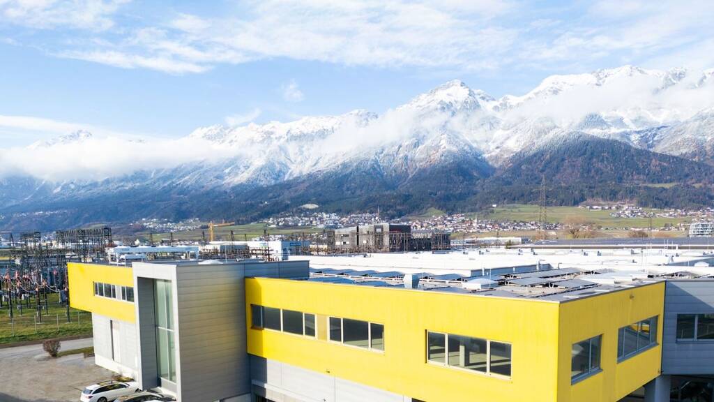 Bürofläche zur Miete provisionsfrei 6.332 € 469 m² Bürofläche Schlöglgasse 79 Hall in Tirol 6060