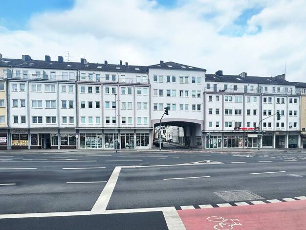 Mehrfamilienhaus zum Kauf als Kapitalanlage geeignet 5.000.000 € 71 Zimmer 2.240 m² 538 m² Grundstück Mönchengladbach 41061