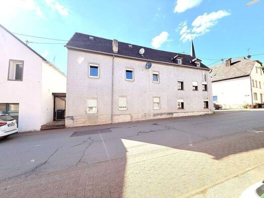 Haus zum Kauf 249.000 € 204,8 m² 440 m² Grundstück Moseltalstraße 20 Osann-Monzel 54518
