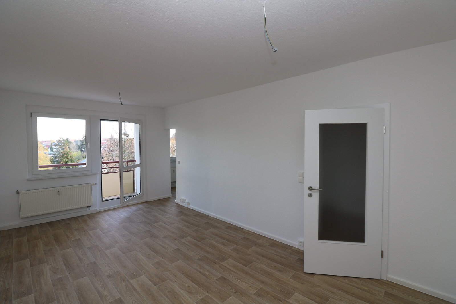 Wohnung zur Miete 359 € 3 Zimmer 54,9 m²<br/>Wohnfläche 3.<br/>Geschoss Tschaikowskistraße 21 Wasserberg - Ost Freiberg 09599