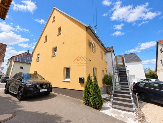 Mehrfamilienhaus zum Kauf 389.000 € 6,5 Zimmer 220 m² 255 m² Grundstück Neuhausen Neuhausen ob Eck 78579