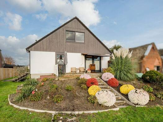 Einfamilienhaus zum Kauf 449.000 € 5 Zimmer 165 m² 1.541 m² Grundstück frei ab 01.02.2026 Ladekop Jork 21635