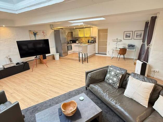 Wohnung zur Miete auf Zeit 1.690 € 2,5 Zimmer 110 m² frei ab 17.08.2026 Pempelfort Stadtbezirk 1 40211