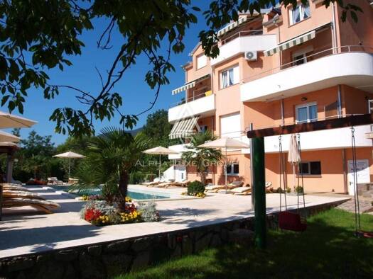 Haus zum Kauf 1.410.000 € 19 Zimmer 500 m² Opatija - Centar, Opatija Opatija