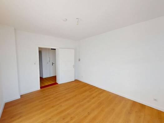 Wohnung zum Kauf 297.000 € 6 Zimmer 128 m² 3. Geschoss Braunschweig Braunschweig 38114