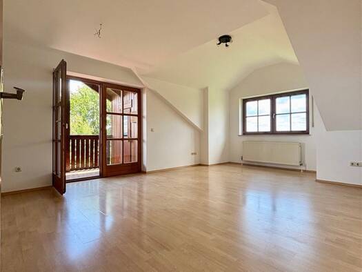 Wohnung zur Miete 630 € 3 Zimmer 78,4 m² frei ab sofort Straßkirchen Salzweg 94121