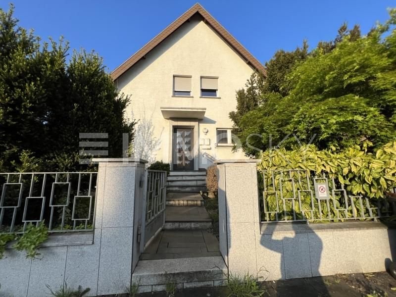 Mehrfamilienhaus zum Kauf als Kapitalanlage geeignet 790.000 € 7 Zimmer 282 m²<br/>Wohnfläche Urbach Köln 51145