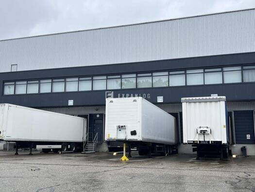 Lagerhalle zur Miete provisionsfrei 14.000 m² Lagerfläche teilbar ab 4.000 m² Ohligs-Aufderhöhe Solingen 42699