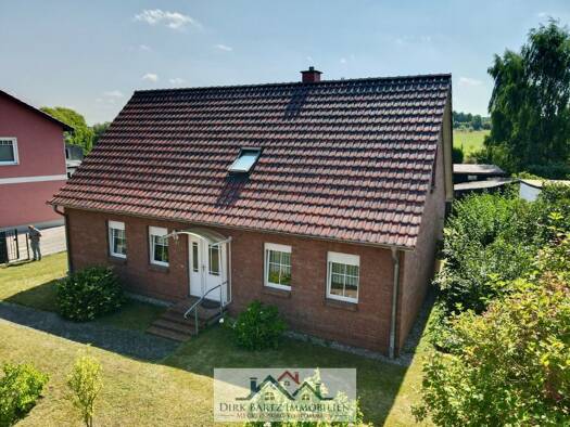 Einfamilienhaus zum Kauf 285.000 € 4 Zimmer 140 m² 2.689 m² Grundstück Gielow Gielow 17139