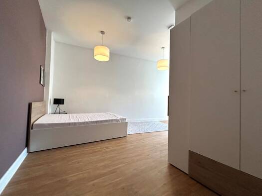 WG-Zimmer zur Miete 810 € 23 m² frei ab sofort Pariser Str. 39/40 Wilmersdorf Berlin 10707