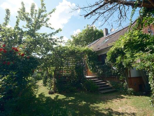 Einfamilienhaus zum Kauf 529.000 € 5 Zimmer 182 m² 551 m² Grundstück frei ab sofort Moorenbrunn Südöstliche Außenstadt 90475