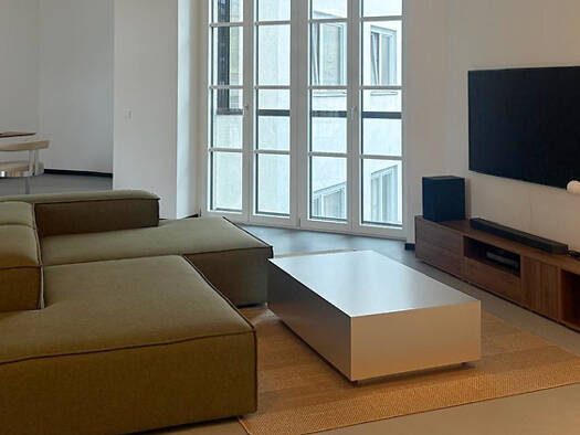 Wohnung zur Miete auf Zeit 2.940 € 3 Zimmer 113 m² frei ab 16.04.2026 Wien 1070